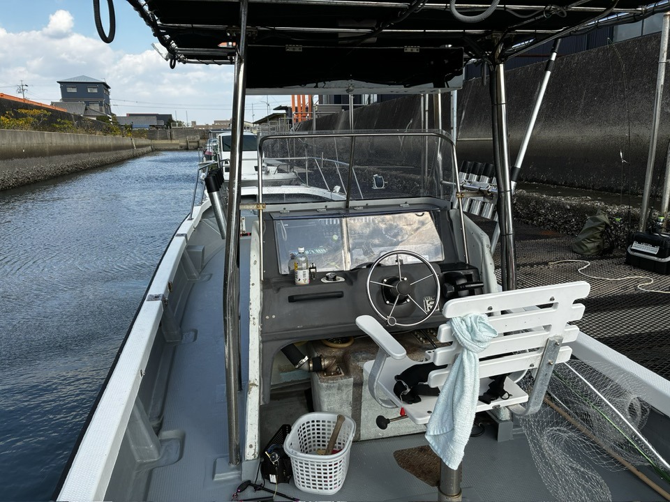 BAY SPRINTERの操縦席